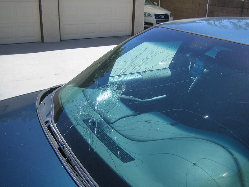 Damaged Windshield in Lake Forest